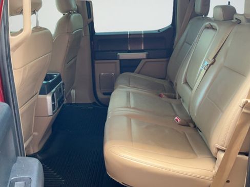 Used 2017 Ford F150 Lariat RWD image 21