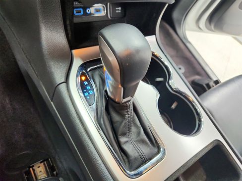 Used 2018 Jeep Grand Cherokee Limited image 27