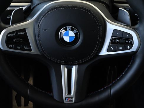 Used 2025 BMW X7 M60i w/ Climate Comfort Package AWD/4WD image 32
