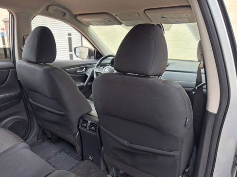 Used 2019 Nissan Rogue SV w/ Premium Package AWD/4WD image 35