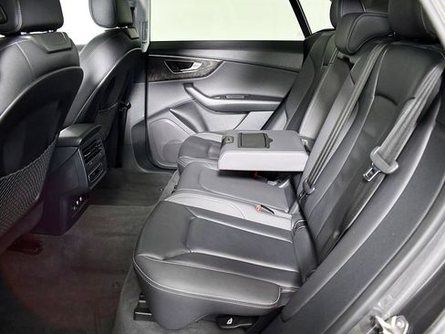 Used 2019 Audi Q8 Premium w/ Convenience Package image 51