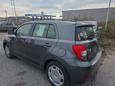 Used 2012 Scion xD image 4