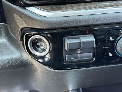 Used 2024 Chevrolet Silverado 1500 RST AWD/4WD image 9