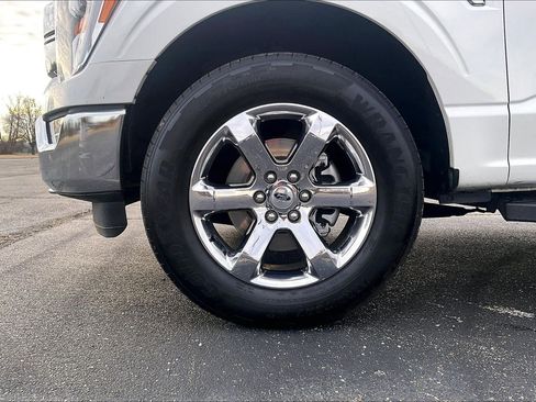 Used 2022 Ford F150 Lariat w/ Max Trailer Tow Package image 9