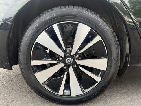 Used 2022 Nissan Altima 2.5 SV FWD image 3