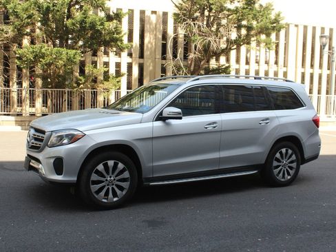 Used 2019 Mercedes-Benz GLS 450 4MATIC w/ Premium 1 Package image 13