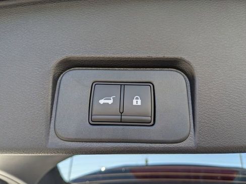 New 2026 Nissan Rogue SV w/ Cold Weather Package FWD image 28