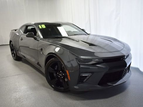 Certified 2018 Chevrolet Camaro SS RWD image 2