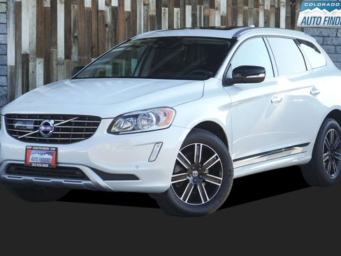 Used 2017 Volvo XC60 T5 Dynamic w/ Advanced Package image 32