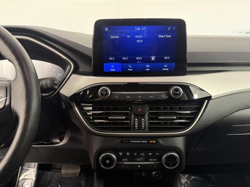 Used 2020 Ford Escape SEL FWD image 19
