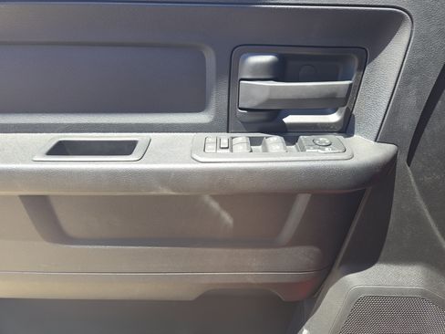 New 2026 RAM 2500 Tradesman AWD/4WD image 18
