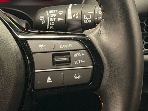 Used 2025 Honda HR-V Sport image 31