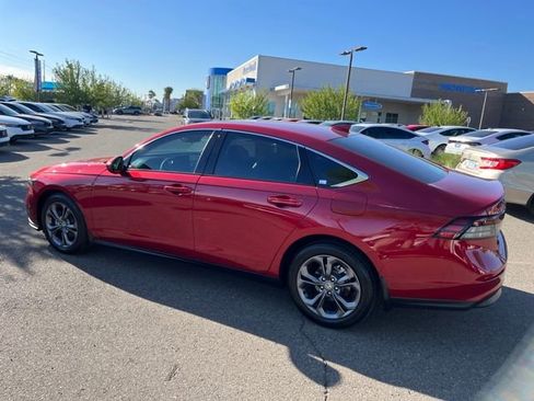 Certified 2023 Honda Accord EX image 10