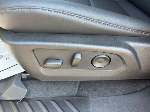 New 2026 Chevrolet Colorado LT w/ LT Convenience Package image 19