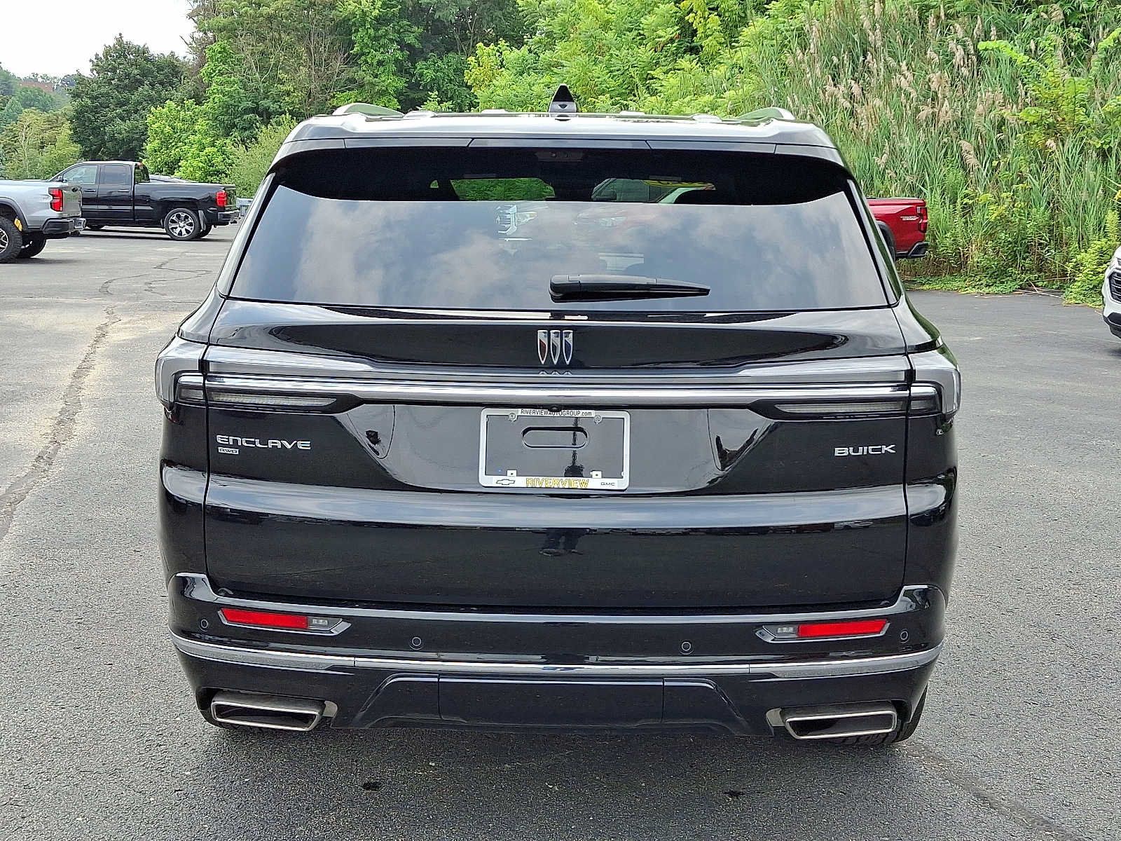Used 2025 Buick Enclave Avenir w/ Super Cruise Package AWD/4WD image 5