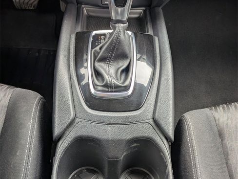 Used 2017 Nissan Rogue S image 13