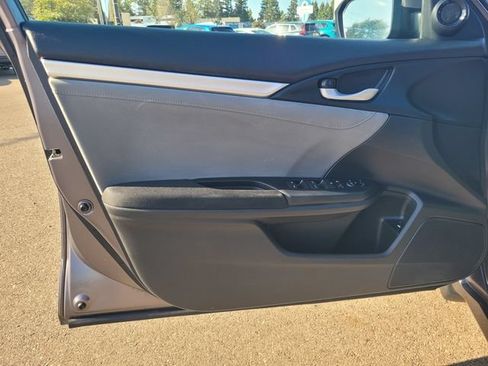 Used 2016 Honda Civic EX image 18