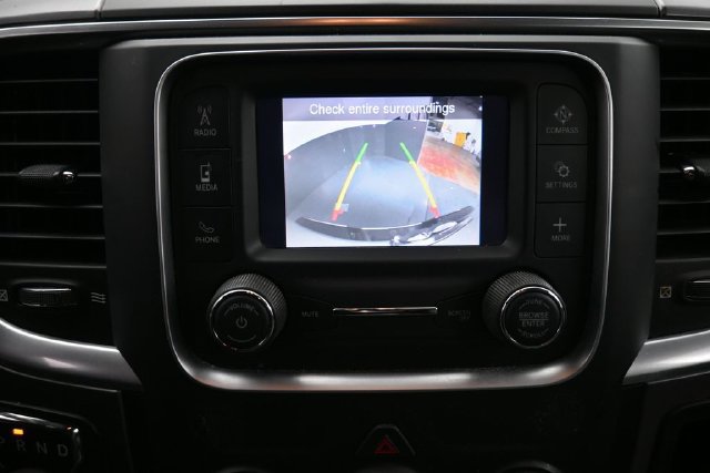 Used 2021 RAM 1500 Classic SLT AWD/4WD image 11