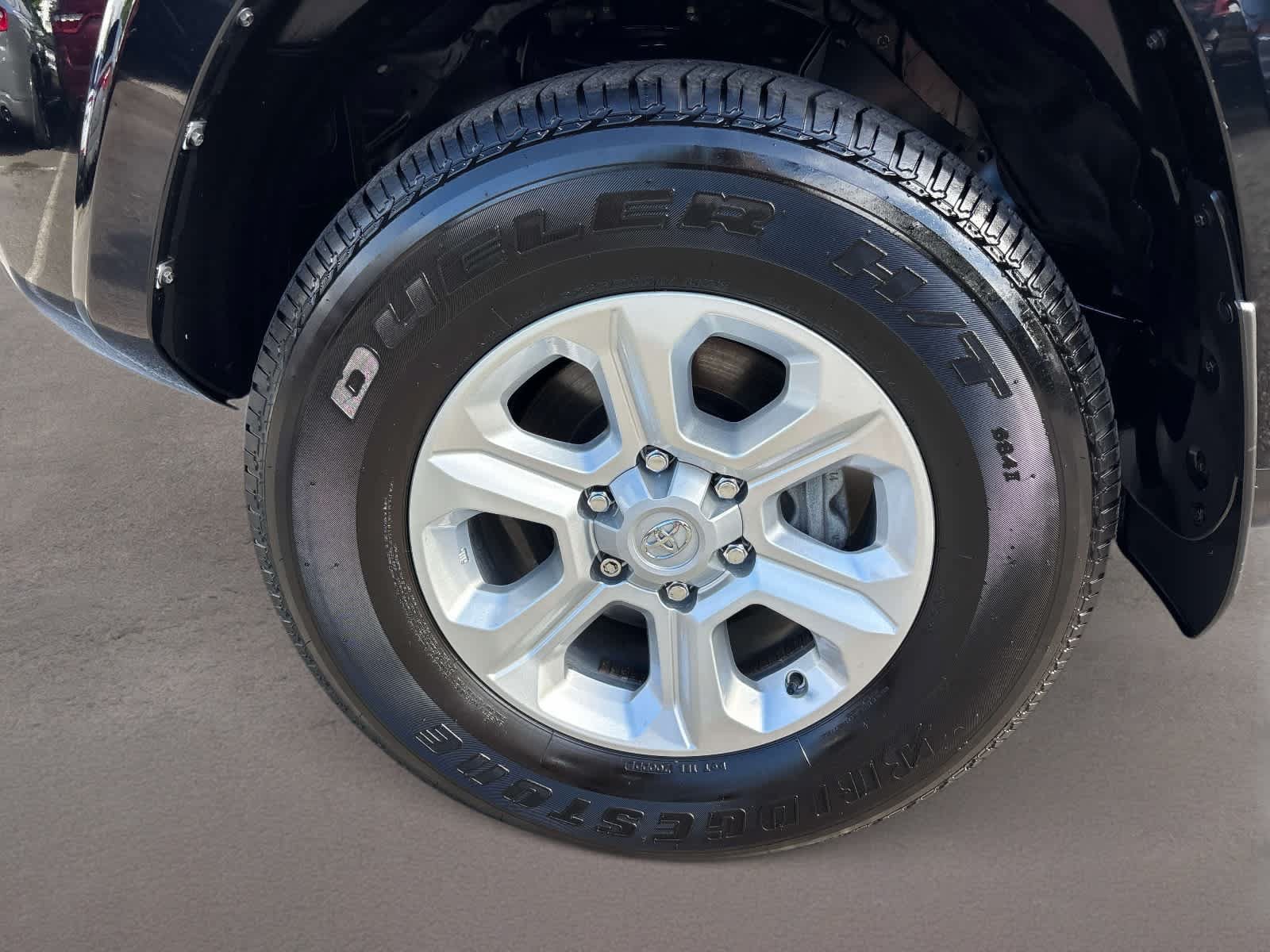 Used 2024 Toyota 4Runner SR5 Premium w/ Moonroof Package AWD/4WD image 8