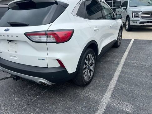 Used 2020 Ford Escape Titanium AWD/4WD image 11