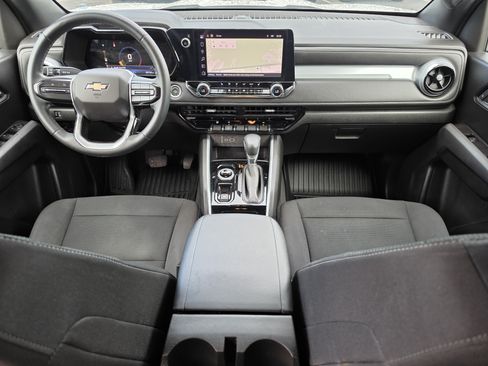 Used 2023 Chevrolet Colorado LT w/ LT Convenience Package II AWD/4WD image 19