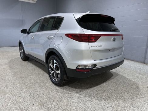 Used 2020 Kia Sportage LX AWD/4WD image 6