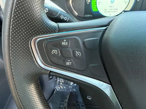 Used 2021 Chevrolet Bolt LT image 14