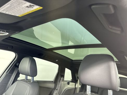 Used 2025 Audi Q7 3.0T Premium Plus image 18