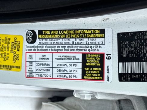 Used 2025 Toyota Camry LE FWD image 46