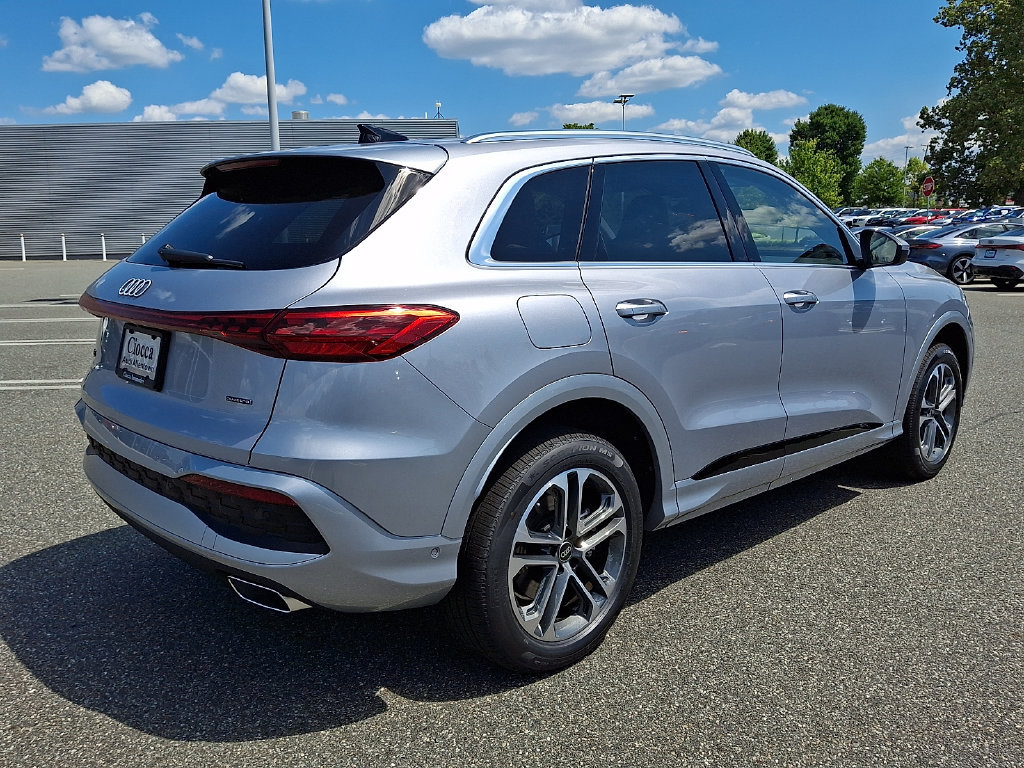 New 2026 Audi Q5 Premium Plus AWD/4WD image 7