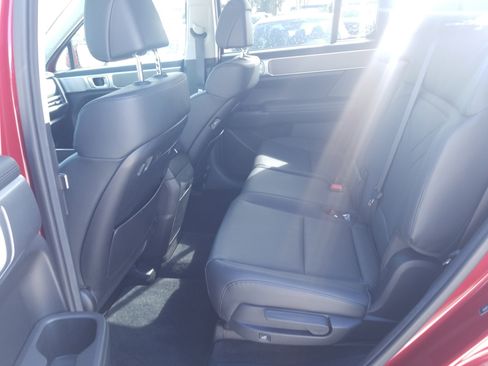 Certified 2025 Hyundai Santa Fe SEL image 12