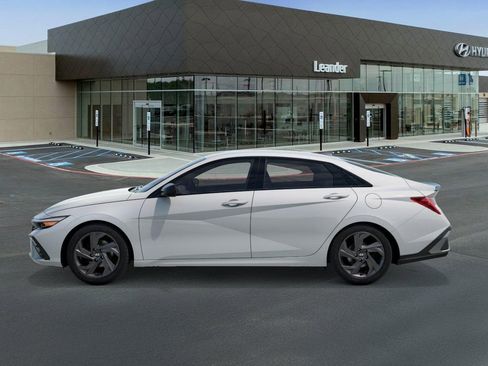 New 2026 Hyundai Elantra Sport image 3
