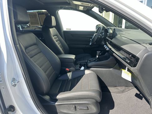 Used 2025 Honda CR-V Sport Touring image 22