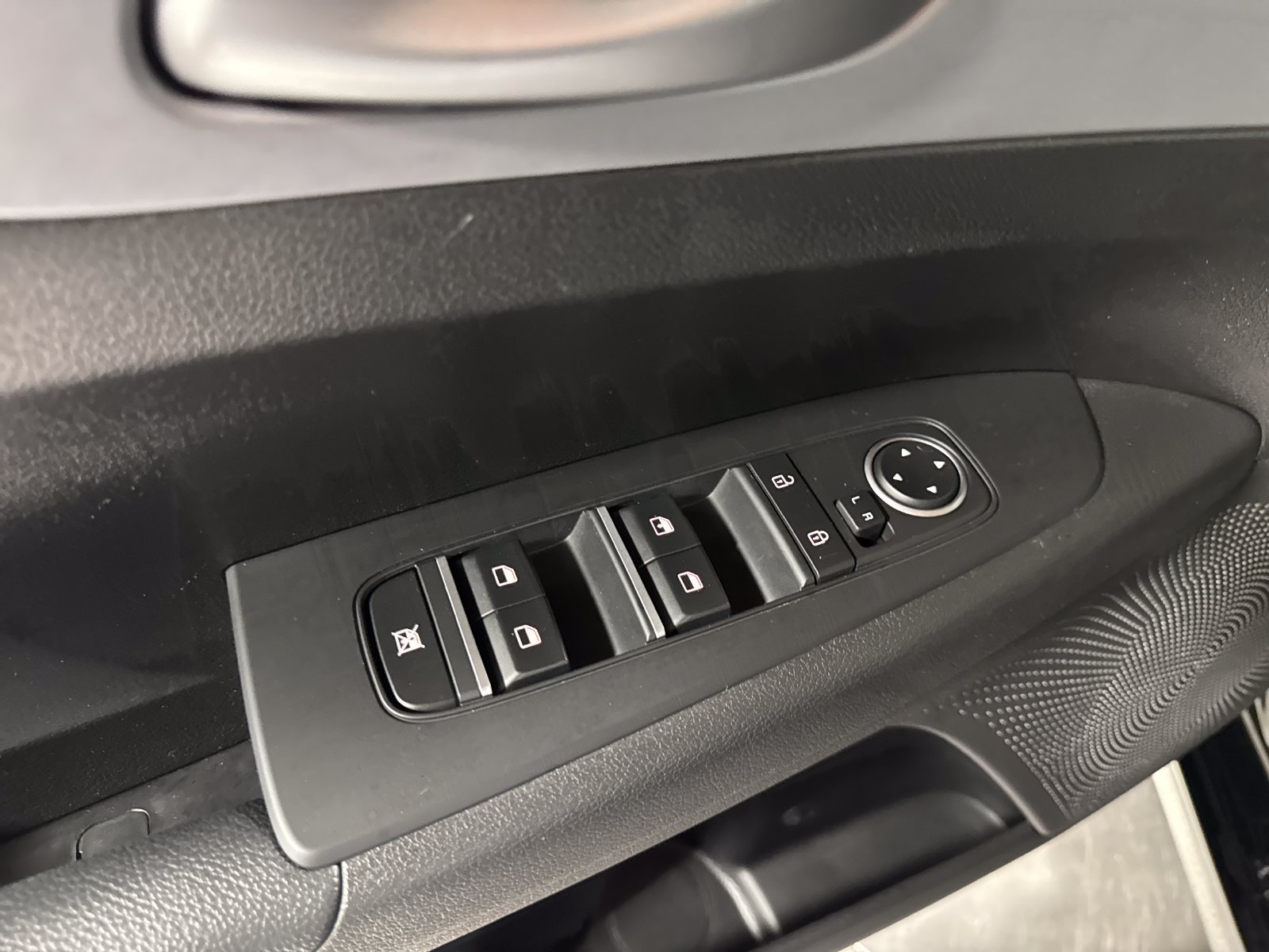 Certified 2023 Kia Forte LXS w/ LXS Technology Package FWD image 12