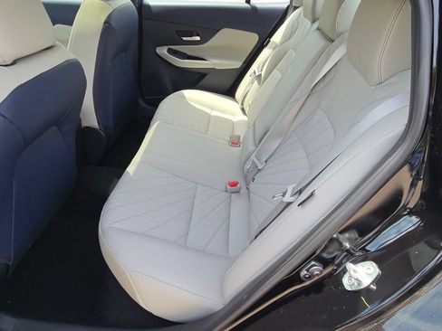 Used 2026 Nissan Sentra SL w/ Floor Mat Package FWD image 14
