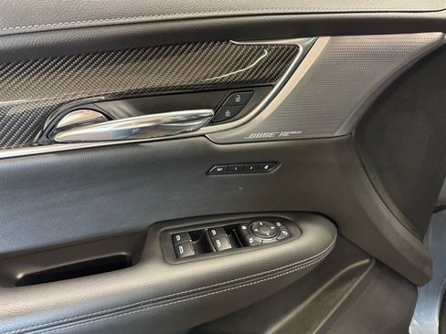 Used 2020 Cadillac XT6 Sport image 13