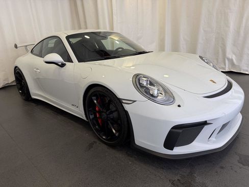 Used 2018 Porsche 911 GT3 image 7
