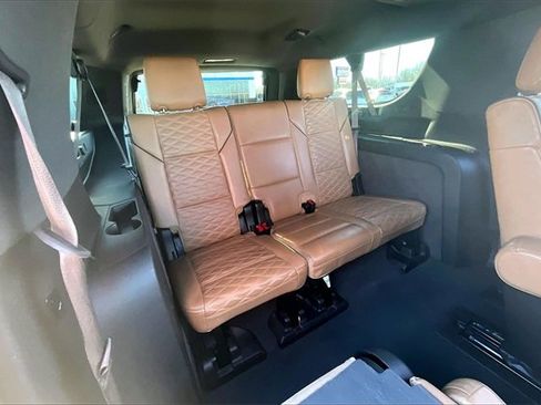 Used 2022 Cadillac Escalade ESV Sport w/ Touring Package image 26