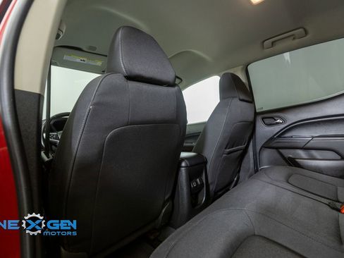 Used 2020 GMC Canyon SLE w/ Elevation Edition image 25