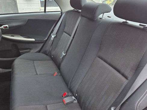 Used 2012 Toyota Corolla S FWD image 18