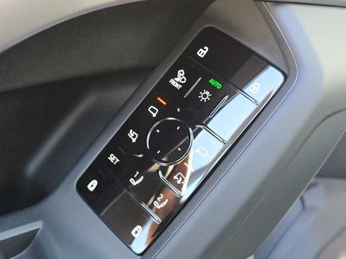 New 2026 Audi Q5 Premium Plus image 29