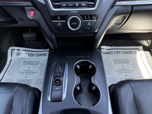 Used 2016 Acura MDX w/ AcuraWatch Plus Package AWD/4WD image 19