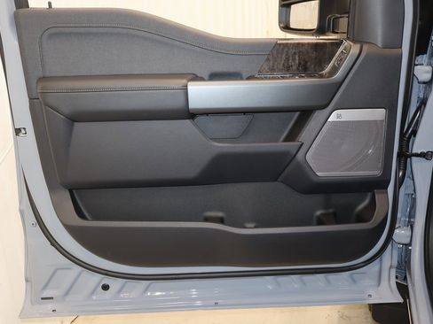 New 2025 Ford F350 Lariat w/ Lariat Ultimate Package image 46