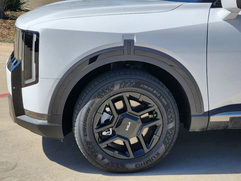 New 2027 Kia Telluride LX image 5