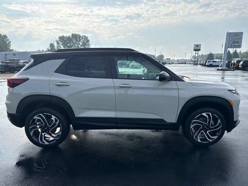New 2026 Chevrolet TrailBlazer RS w/ Convenience Package AWD/4WD image 6