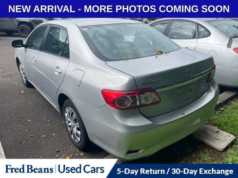 Used 2013 Toyota Corolla LE FWD image 4