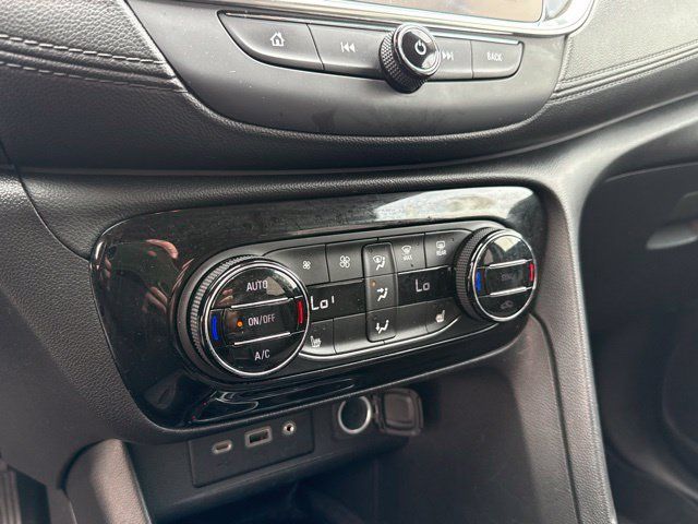 Used 2022 Buick Encore GX Select w/ Experience Buick Package FWD image 15