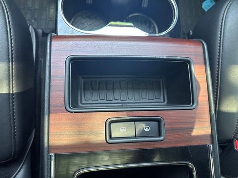 Used 2023 Lincoln Aviator Reserve w/ Equipment Group 201A AWD/4WD image 21