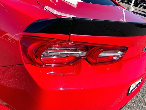 Used 2020 Chevrolet Camaro LT image 21