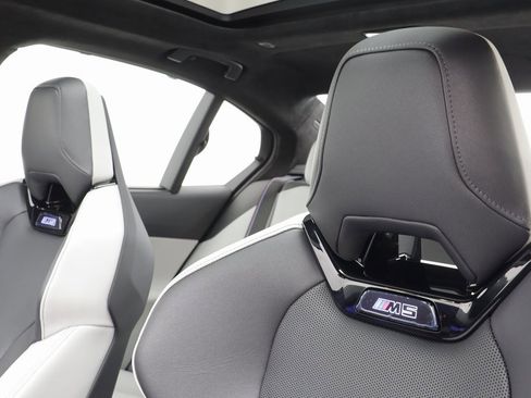 New 2026 BMW M5 w/ Executive Package image 16